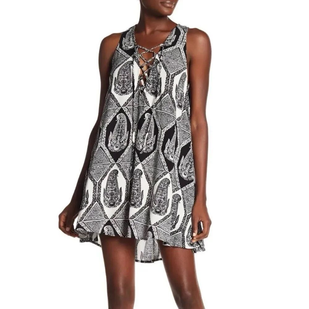 Show Me Your Mumu Black & White Paisley Print Lace Up Tunic Dress